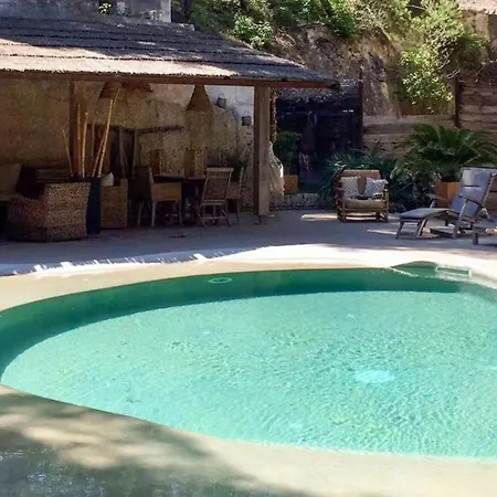 Casa vacanze 3 Bedroom Cozy In Les Angles *